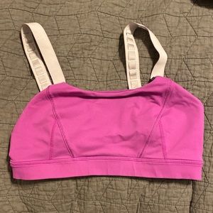 Lululemon adjustable sports bra size 4/6
